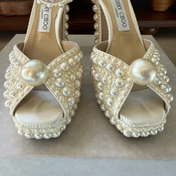 JIMMY CHOO White Satin Pearl Bridal SACARIA 120 Platform Heels 39/8, In Box, A++ - Picture 7 of 16